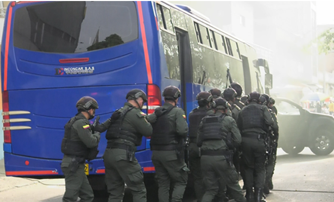 Muestra de la capacitación recibida en el curso de operaciones tácticas