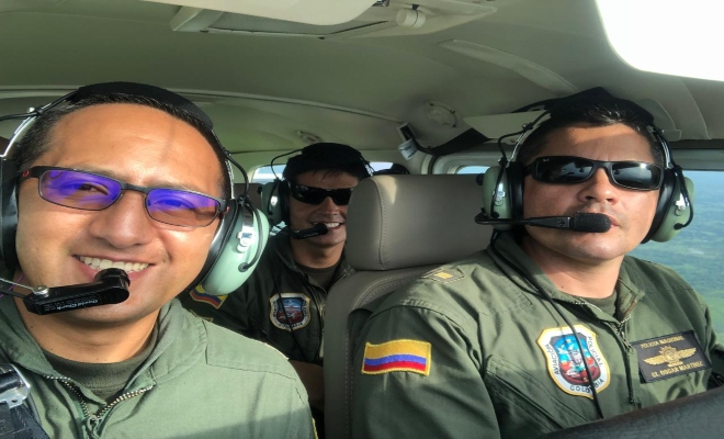 Como piloto comercial, se ha ganado el respeto de colegas y subalternos