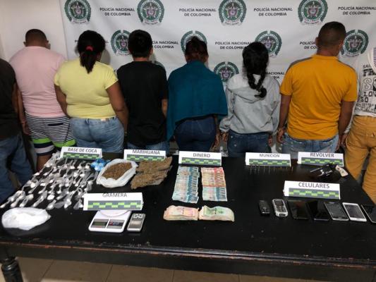 Capturados por porte de arma y sustancias alucinógenas