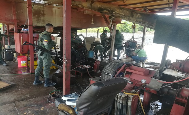 01 mina intervenida en el municipio de Cértegui Chocó