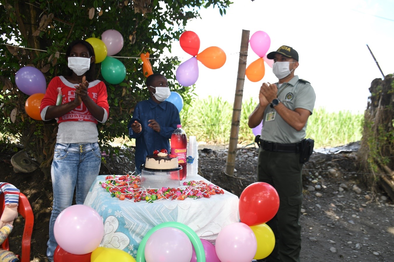 Esbol celebra cumpleaños