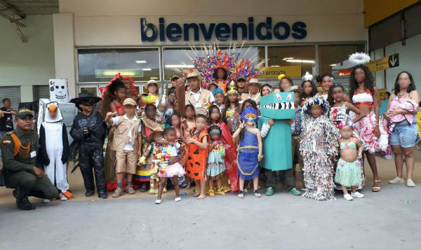 Desfile-de-disfraces-reciclables