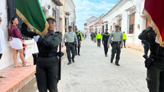 Desfile en las calles de Mompox