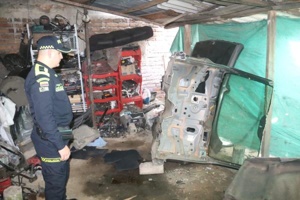 Vehículos hurtados en las Comunas 8 y 16