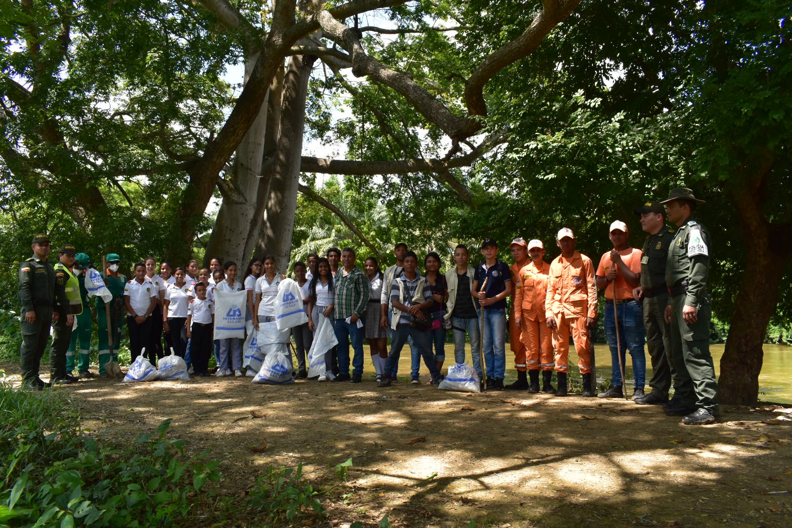 dia internacional del reciclaje-proteccion ambiental-rio-aracataca-gupae-grupo ambiental y ecologica-magdalena