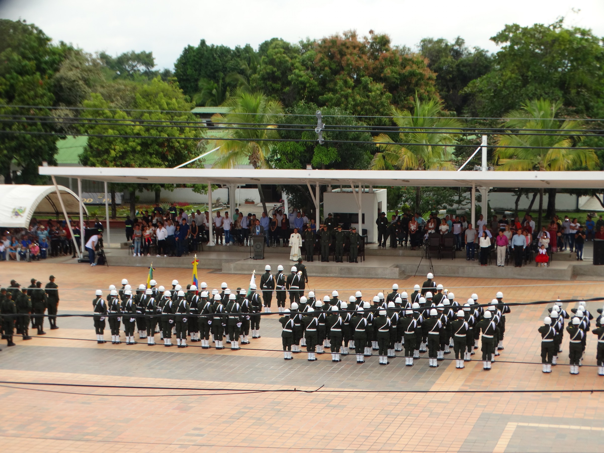 Ceremonia juramento de bandera  Auxiliares de Policía