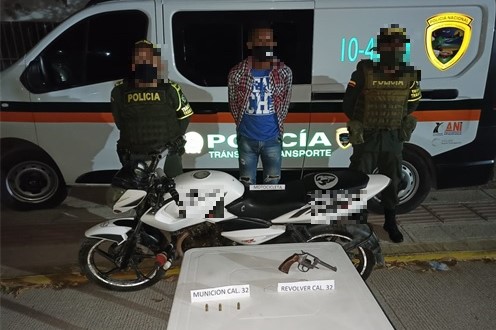 En-Bosconia-capturamos-a-una-persona-por-el-delito-de-porte-ilegal-de-armas-de-fuego