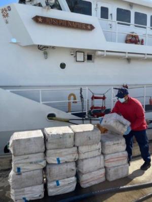 En-aguas-marítimas-de-Puerto-Rico-caen-924-kilos-de-clorhidrato 