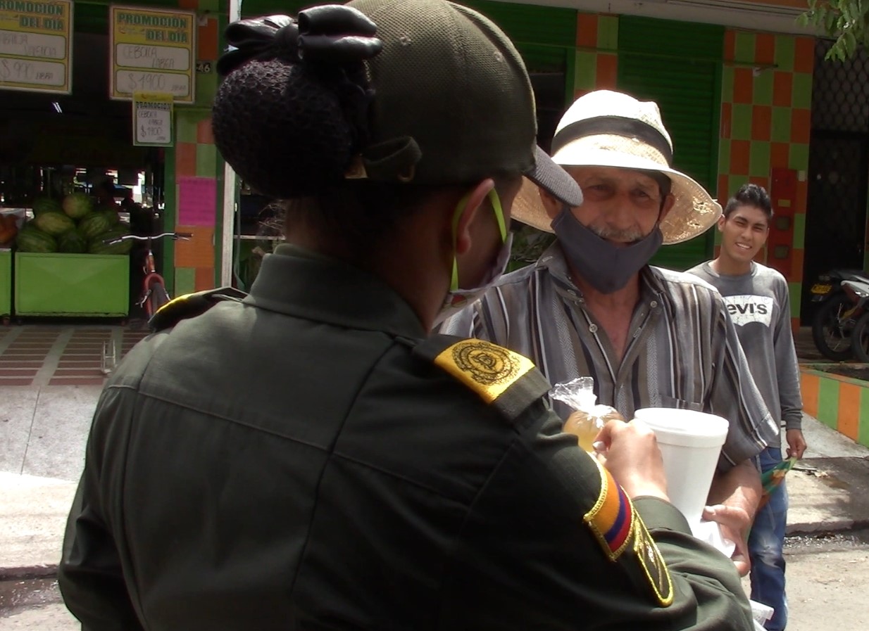 Actividad solidadria en beneficio de la comunidad