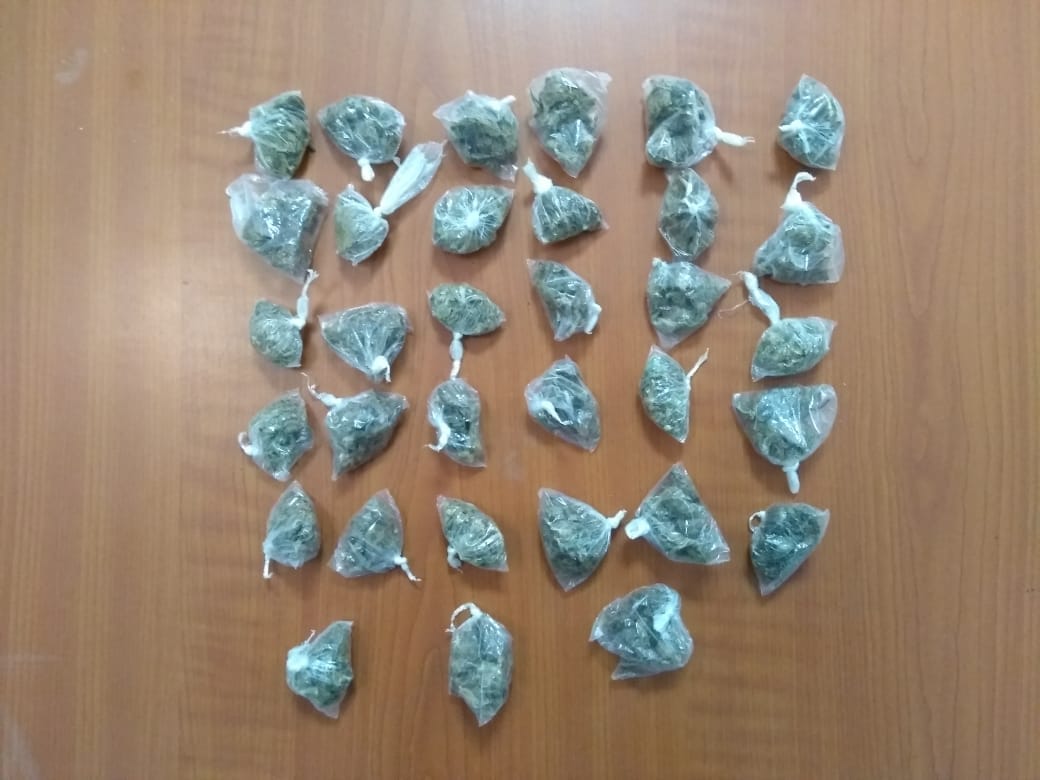 Se les encontró en su poder  estupefaciente 