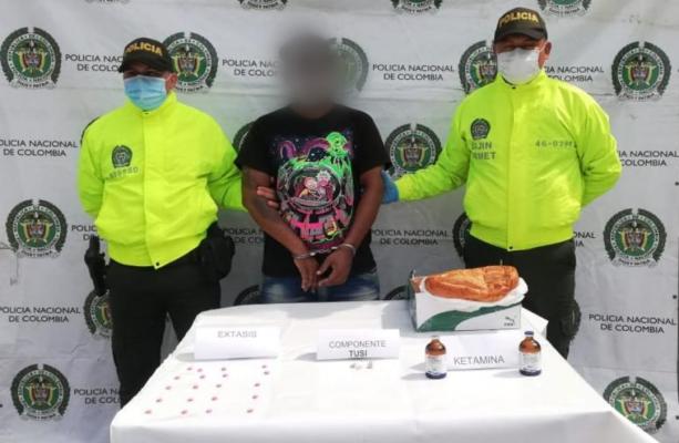 una persona capturada-alucinógenos incautados