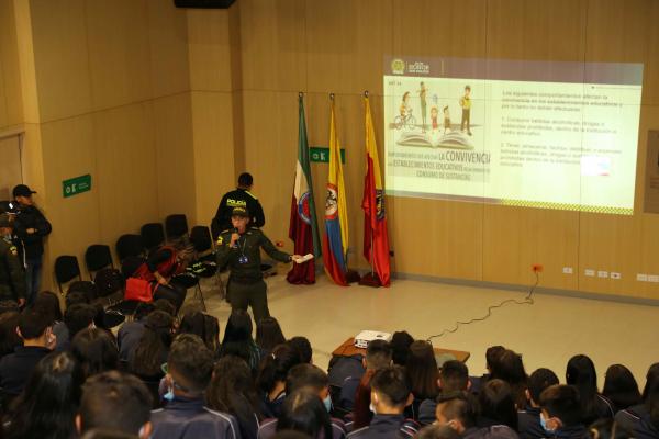 Escuela Metropolitana de Bogotá