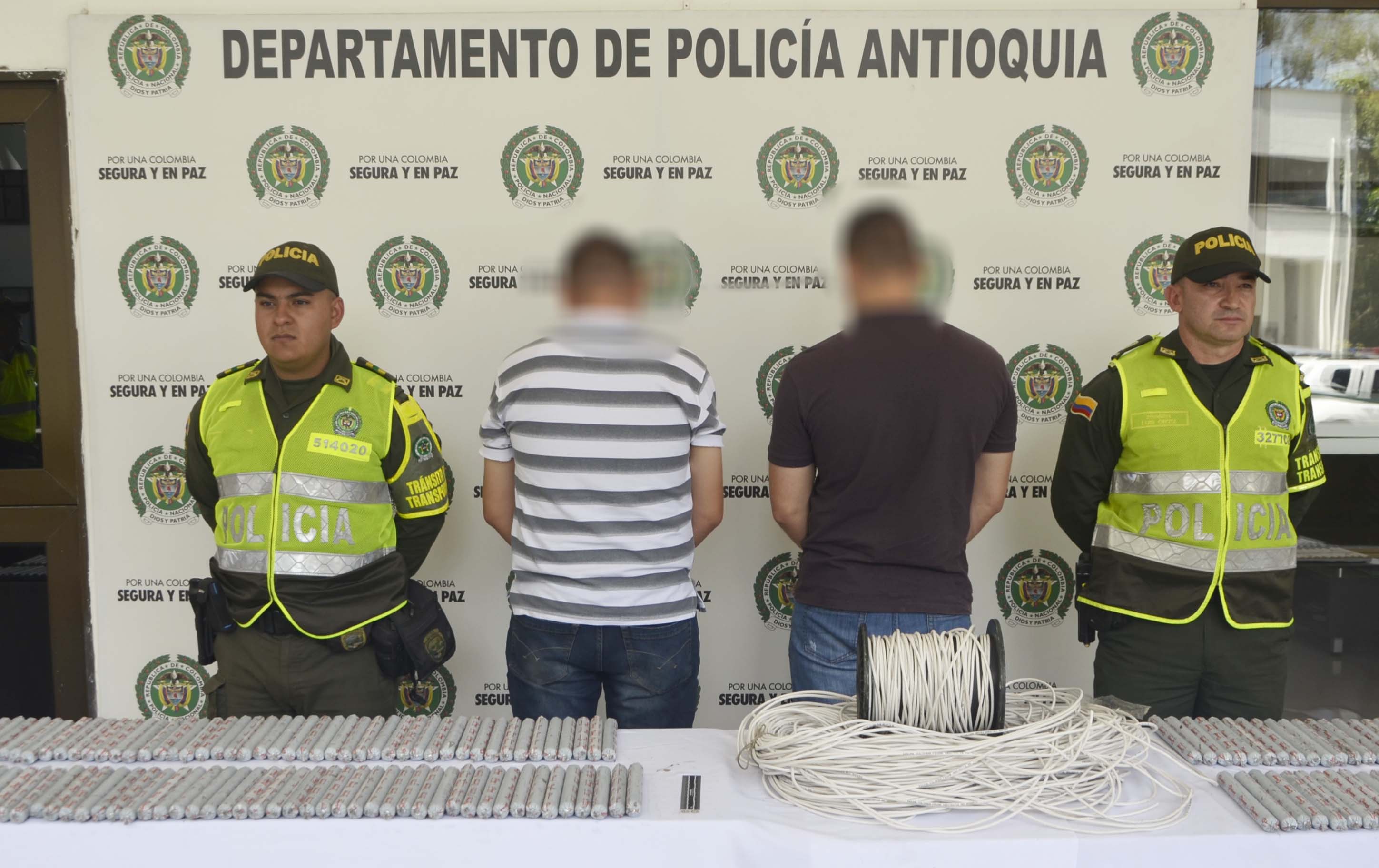 Caen-dos- sujetos-con-más-de-200-kilos-explosivos-y-cordón-detonante  