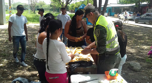 Policía-autoridades y comunidad-fortalecen lazos de amistad y vínculos-en el Meta
