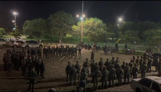 Patrullas mixtas de uniformados policiales y Ejército Nacional se toman las calles del municipio de Tuluá.