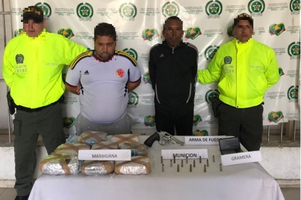 foto-operativos-de-registros-y-allanamientos