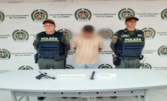 Capturadas dos personas por el delito de porte ilegal de armas de fuego