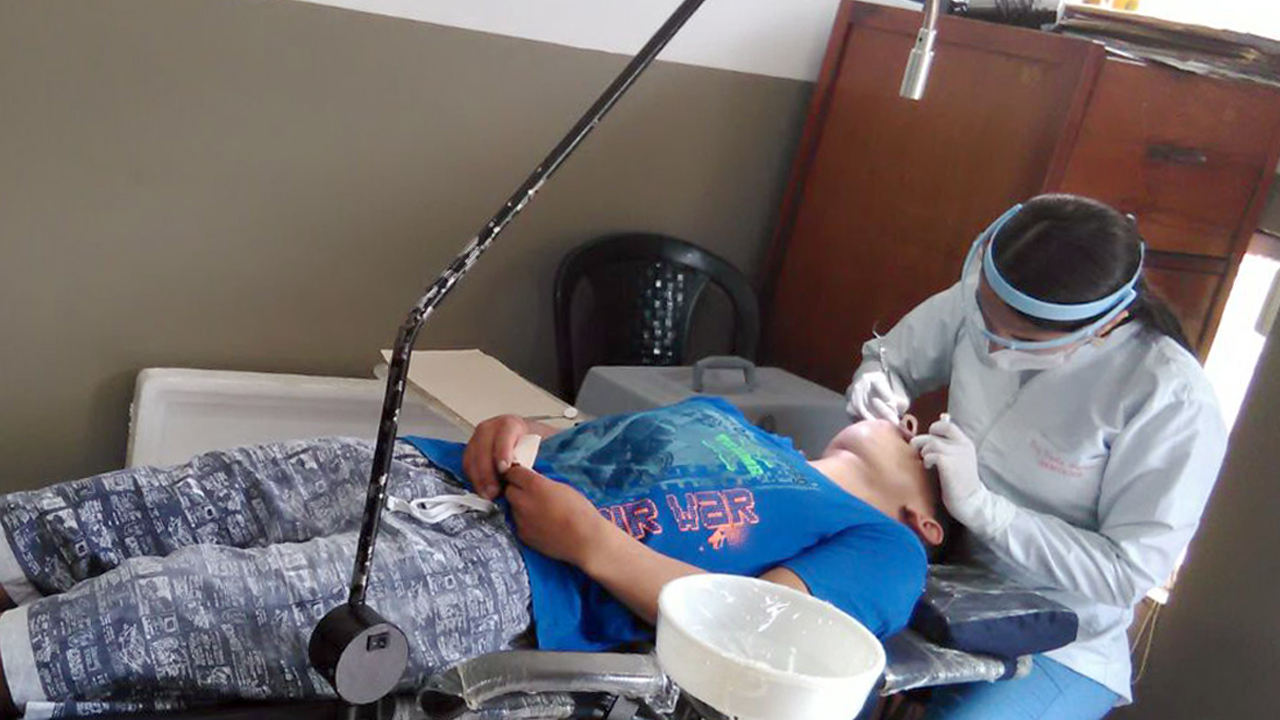 Policías de 7 municipios de Nariño reciben atención primaria en salud.