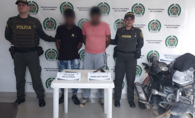 ¡Golpe a la delincuencia! Dos capturados por hurto agravado y porte ilegal de arma en Cicuco