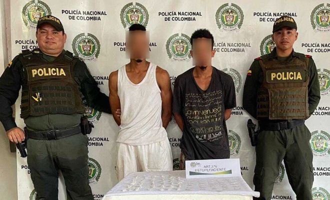 Capturados dos hermanos con base de coca alegando ser albañiles