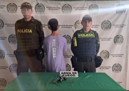 Adolescente de 17 años de edad, fue aprehendido con un arma de fuego en Calarcá