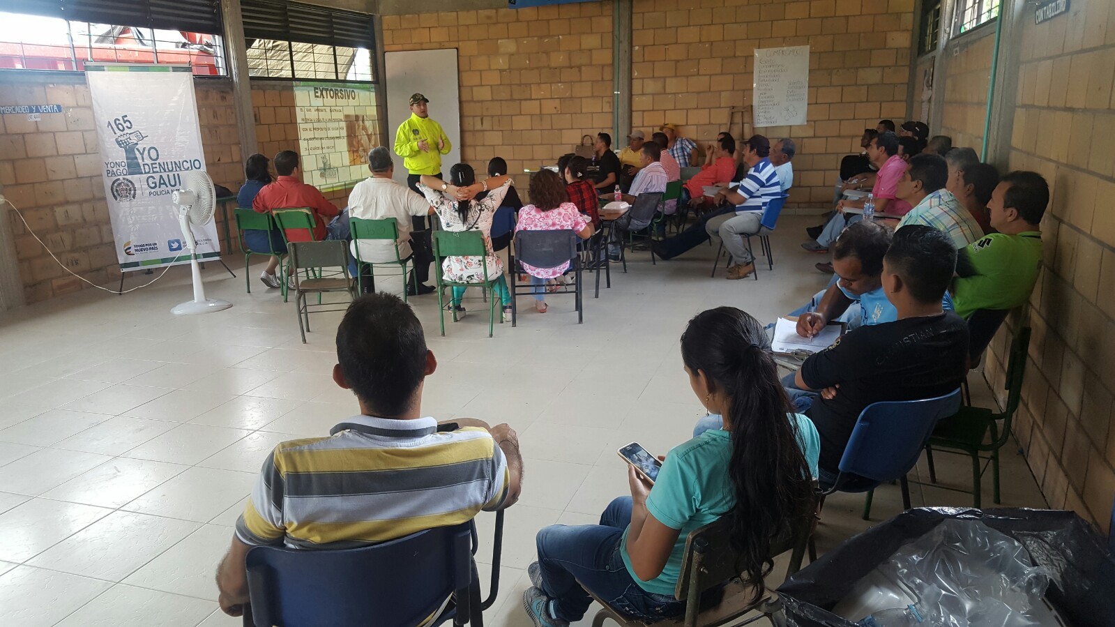 El gaula  de la policía nacional realiza actividades de prevención 