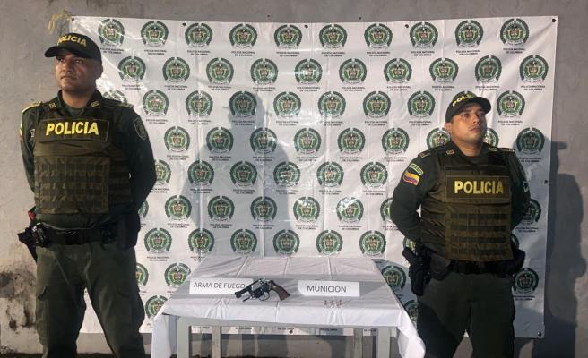 Hallazgo e incautación de un arma de fuego tipo revólver 