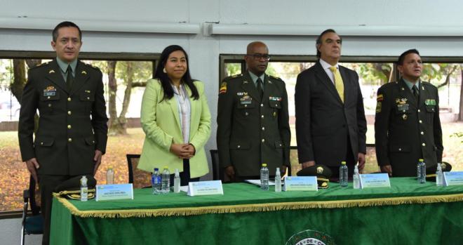 Policía Fiscal y Aduanera