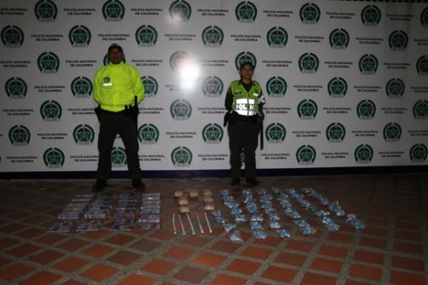 Entre-los-elementos-incautados-encontramos-papeletas-volcanes-culebras-chorrillos-entre-otros