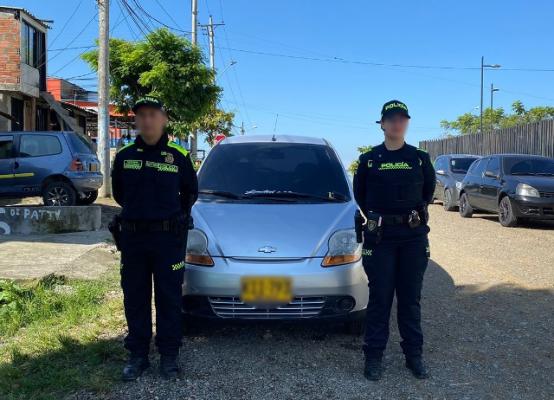 Recuperación de un vehículo en el barrio Guayabal 
