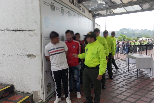 Doce-capturas-por-los-delitos-de-concierto-para-delinquir-con-fines-de-tráfico-fabricación-o-porte-de-estupefacientes