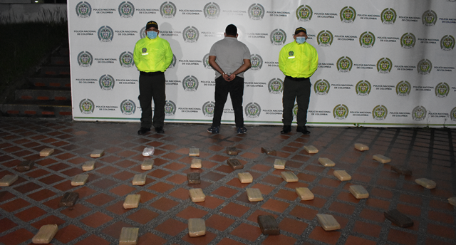 25.000-gramos-de-marihuana-fueron-sacados-de-las-calles-del-municipio-industrial