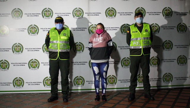 Esta-mujer-es-solicitada-por-el-delito-de-homicidio-en-el-grado-de-tentativa