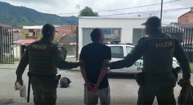 Capturado con estupefacientes 