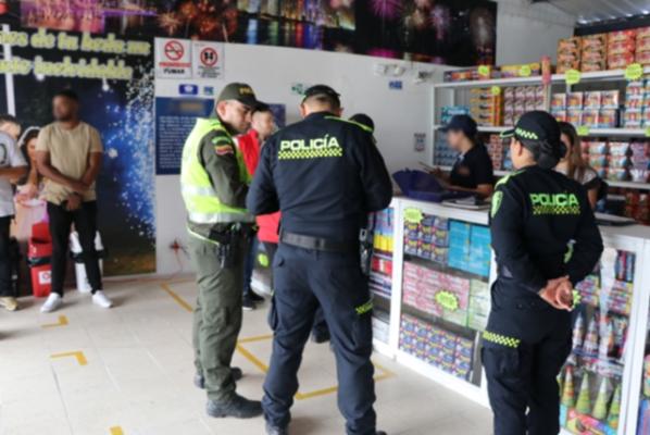 Entre-los-elementos-incautados-encontramos-papeletas-volcanes-culebras-chorrillos-entre-otros