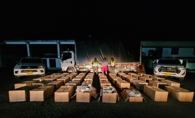 El alucinógeno era camuflado al interior de varios rollos de papel higiénico