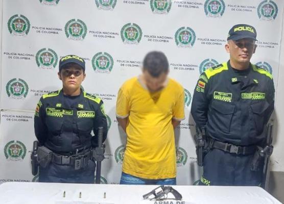 Las armas fueron incautadas en los barrios Samaria, San Antonio y vereda la Bamba