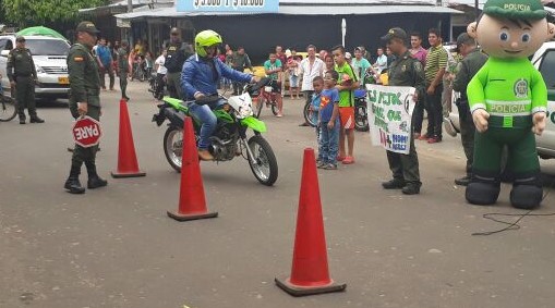 Policía lleva pedagogía a conductores para prevenir accidentalidad