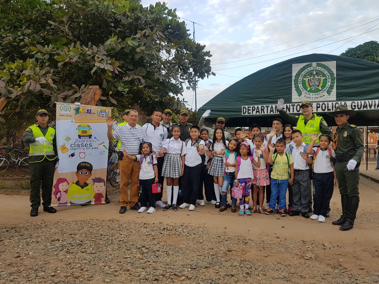 En el Guaviare trabajamos para que el regreso a clases sea seguro y en paz