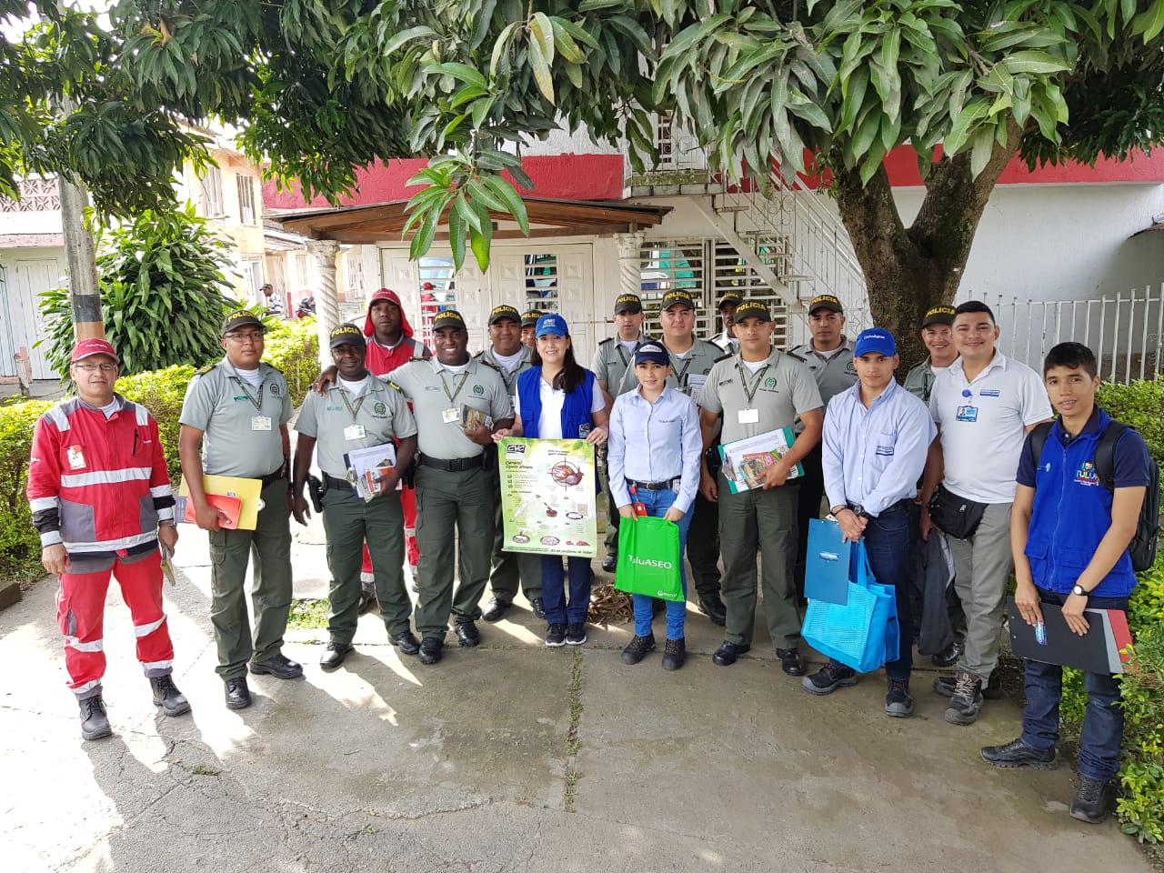 La ESBOL se vincula a la semana del reciclaje