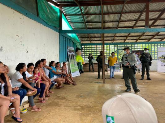 Encuentro Comunitario en el Barrio la Floresta