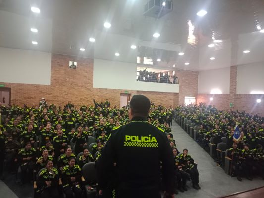 Palabras de agradecimiento a la mujer policía 