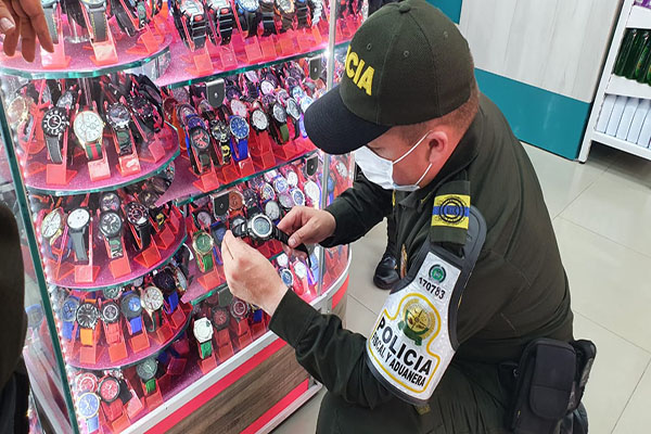 importante_mercancía_de_contrabando.