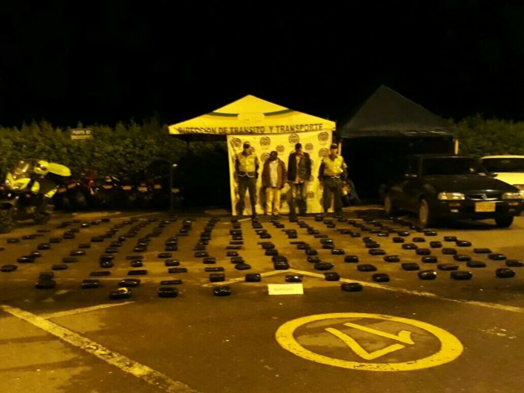 captura-e-incautacion-300-kilos-de-marihuana-policía-valle