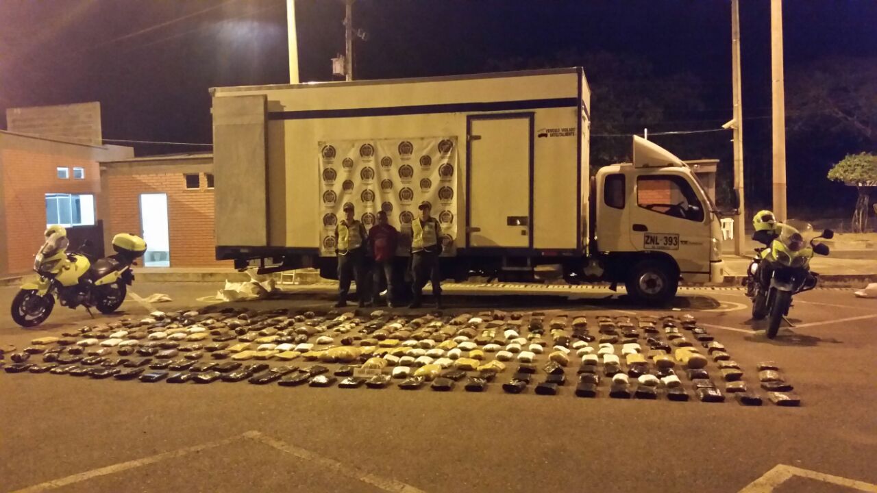 Imagen incautación 400 kilos de marihuana