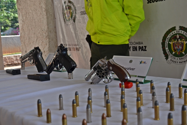 Con-todo-el-componente-institucional-la-Policía-cierra-el-cerco-delictivo-en-el-Bajo-Cauca