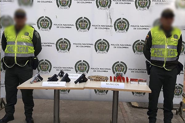 Armas_incautadas_en_el_corregimiento_de_Mondomo_del_municipio_de_Santander_de_Quilichao