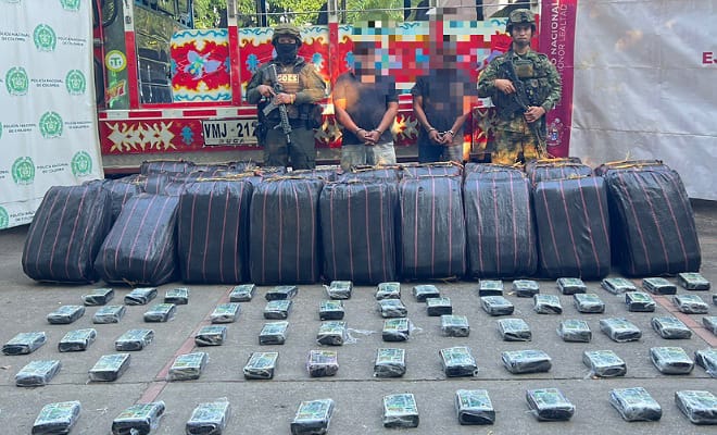 Incautación de 2.000 paquetes marihuana tipo exportación