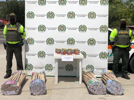Incautación de polvora Seccional de Transito y Transporte