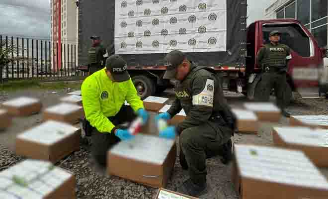 Policía incauta más de 3.000 frascos y 50 kilos de ketamina en operativos realizados en Ipiales y el Puente Internacional de Rumichaca.